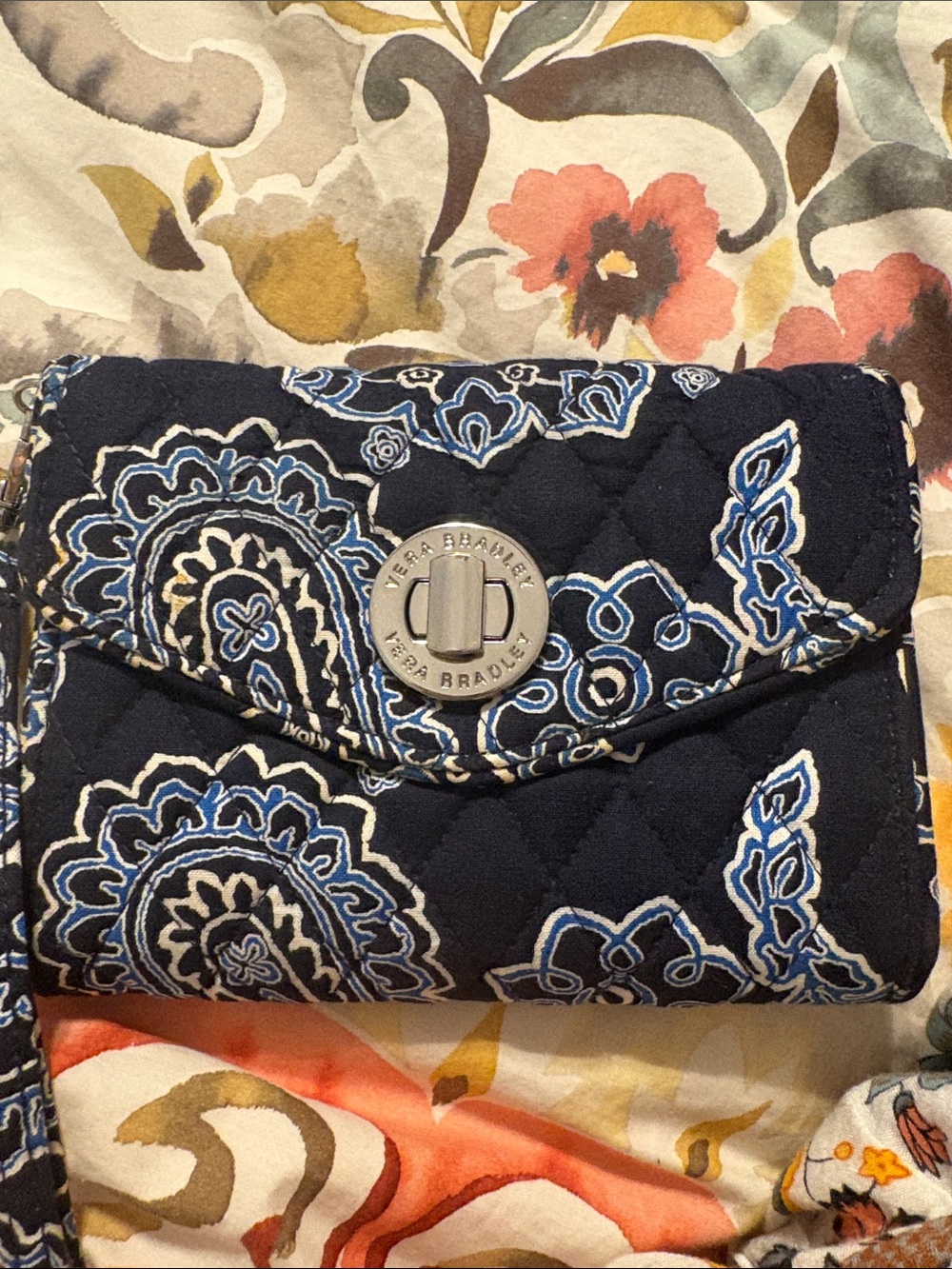 Vera Bradley Navy Quilted retired print Paisley Turn-Lock Wristlet